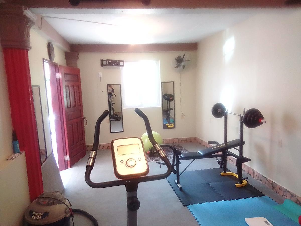 La Delphina Bed And Breakfast Bar And Grill La Ceiba Buitenkant foto
