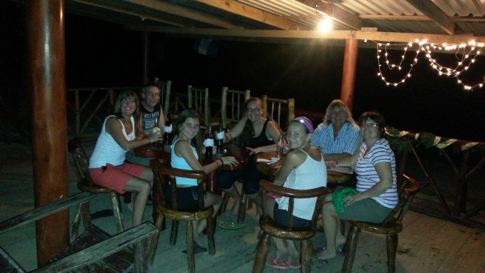 La Delphina Bed And Breakfast Bar And Grill La Ceiba Buitenkant foto